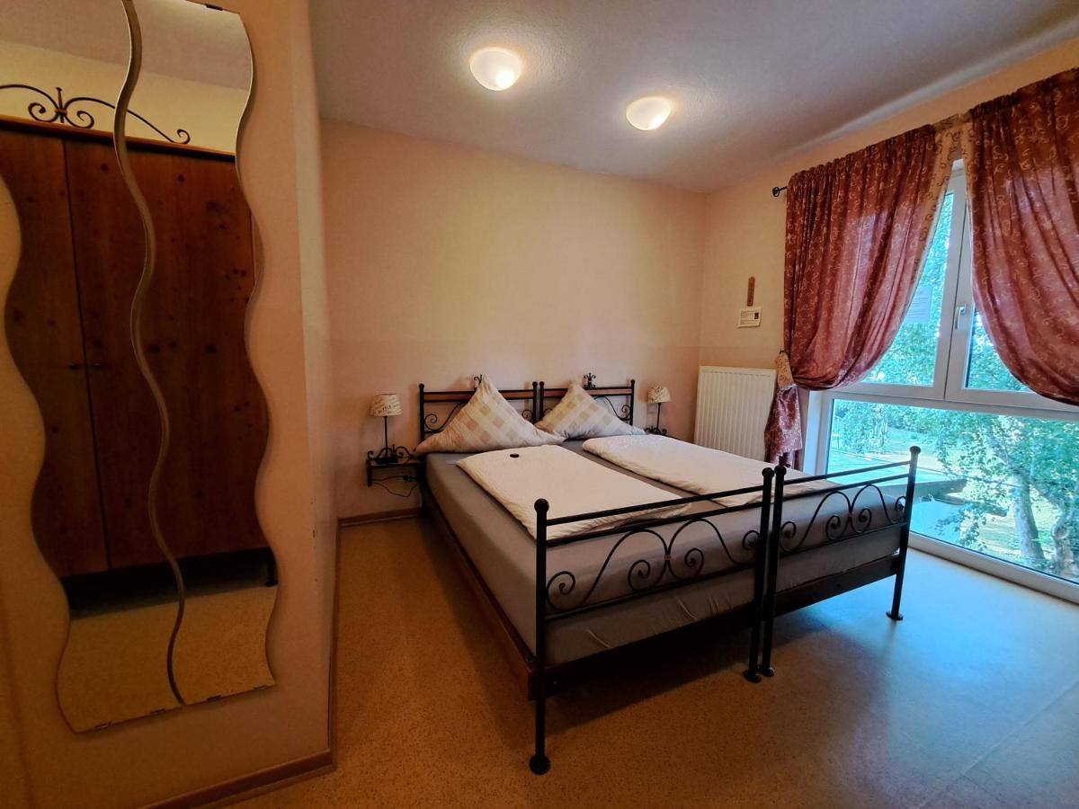 Mediterran Hotel Juwel Karlstein am Main Ngoại thất bức ảnh