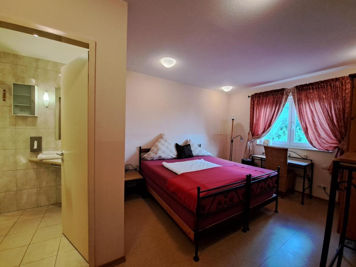 Mediterran Hotel Juwel Karlstein am Main Ngoại thất bức ảnh