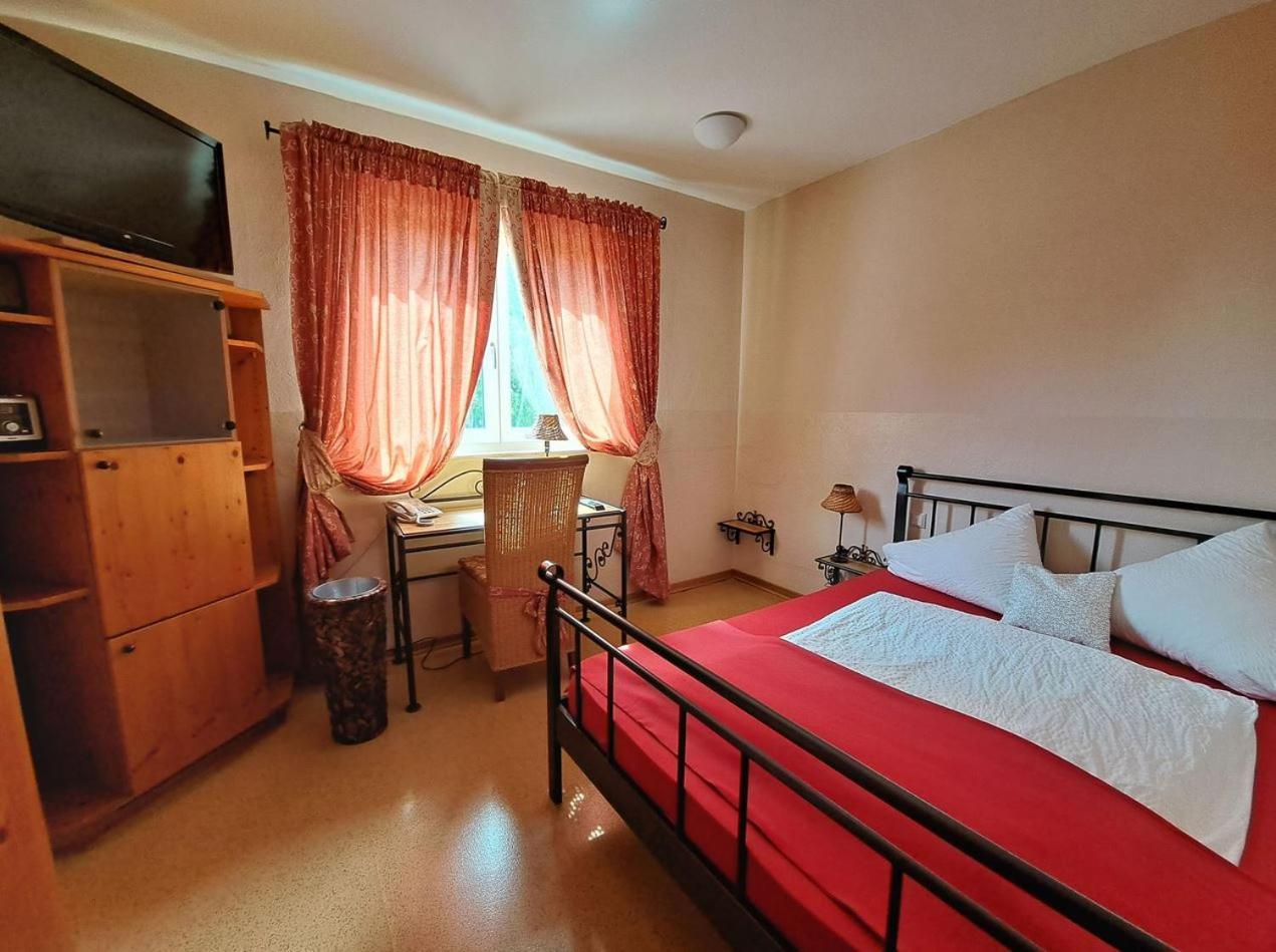 Mediterran Hotel Juwel Karlstein am Main Ngoại thất bức ảnh