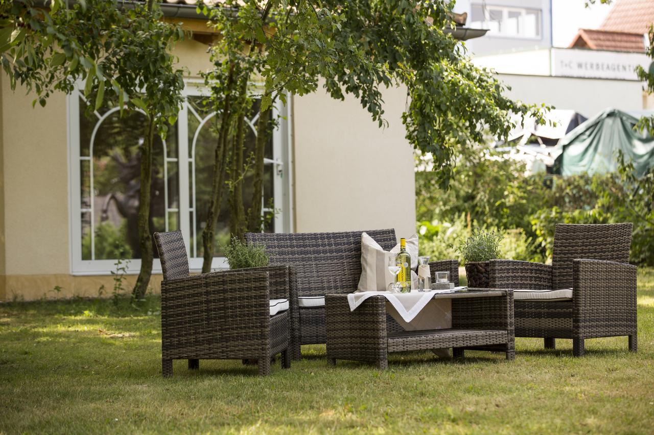 Mediterran Hotel Juwel Karlstein am Main Ngoại thất bức ảnh